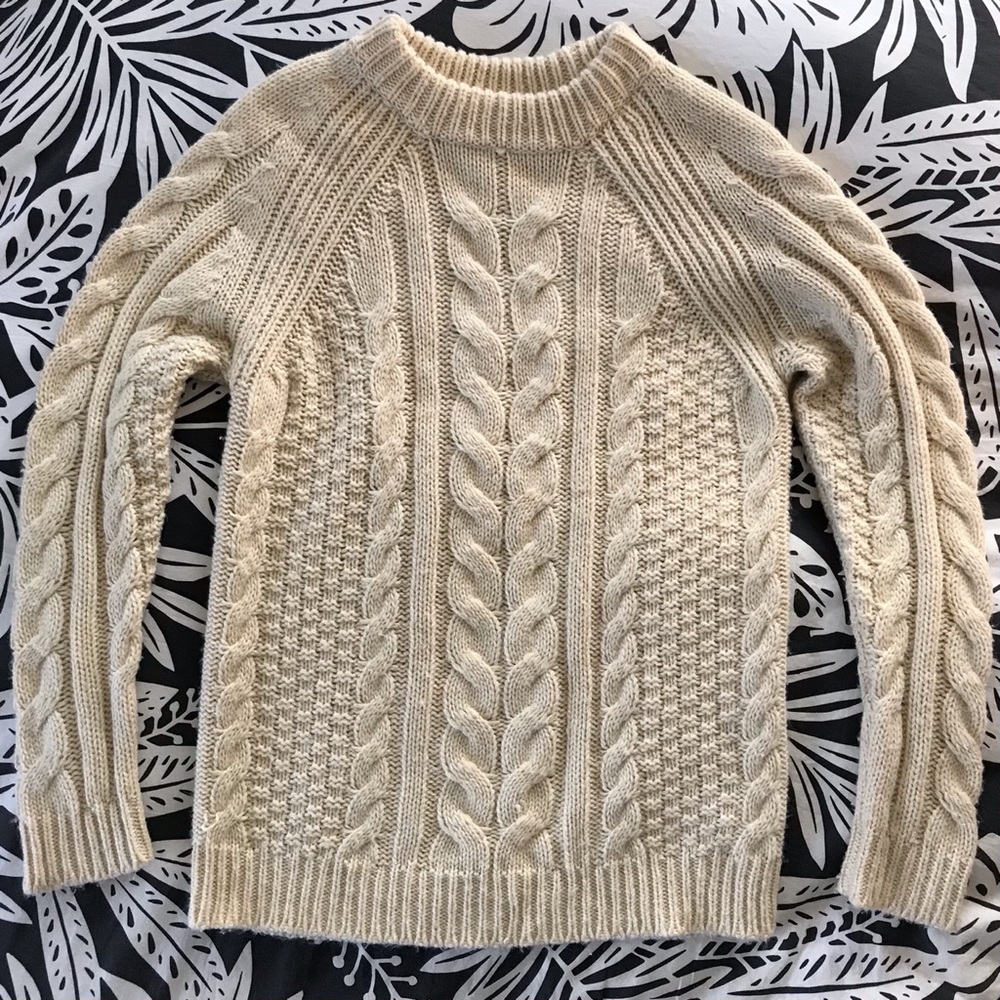 Chunky Cableknit Sweater